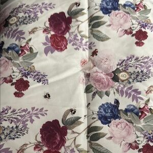 2 Kitsch Bridgerton pillowcases